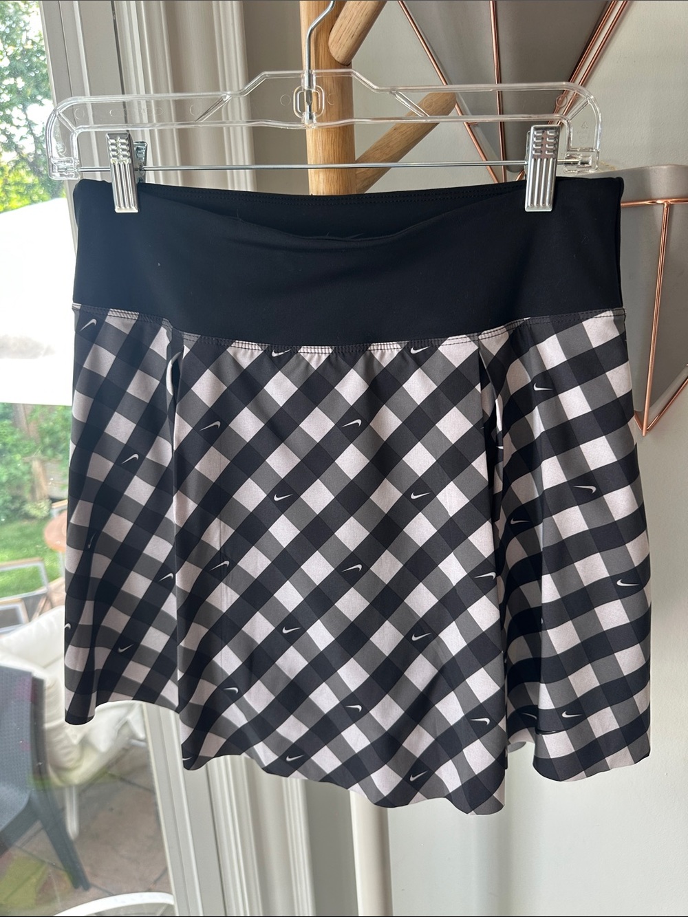 NIKE Dri-Fit Black White Gingham Athletic Tennis Golf Skater Skort Skirt Medium